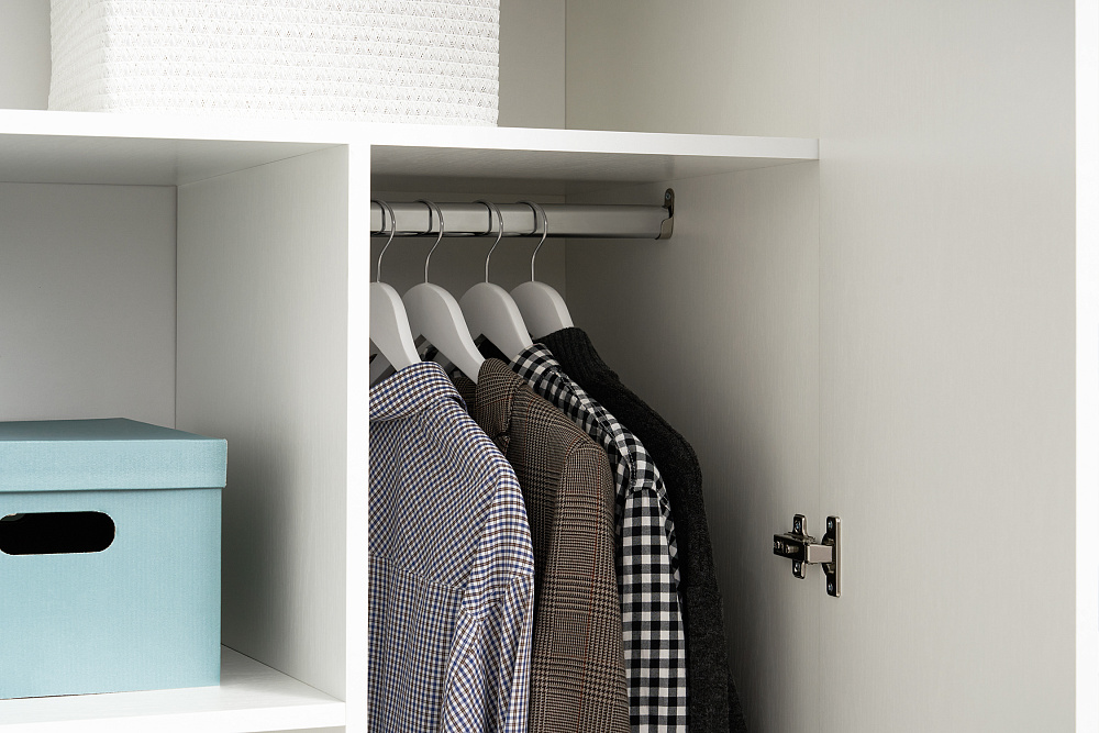 Шкаф 2-х створчатый Берген с зеркалами белое дерево