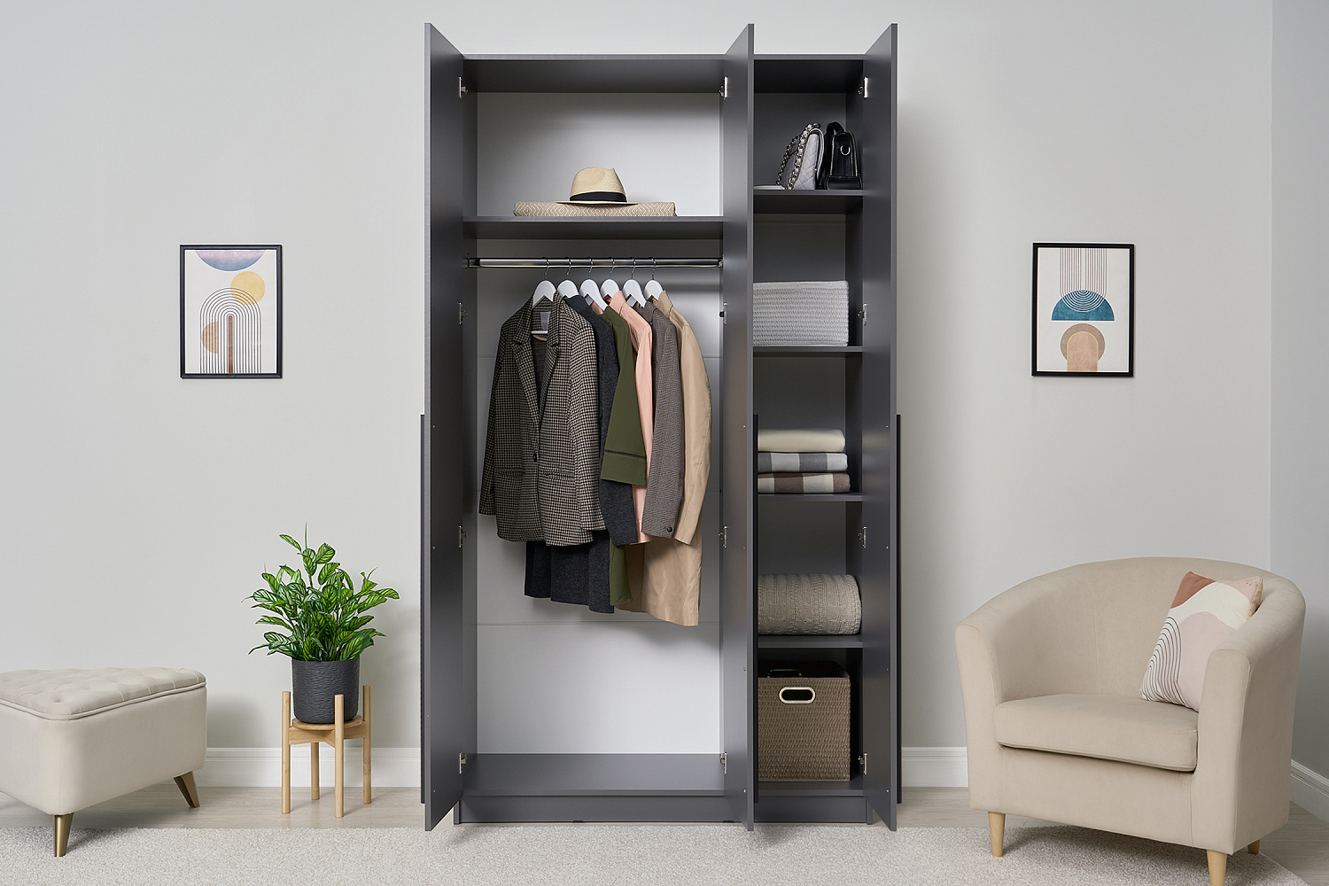 Шкаф 3-х створчатый Берген с зеркалом серый графит