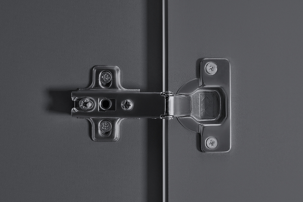 Шкаф 3-х створчатый Берген с зеркалом серый графит