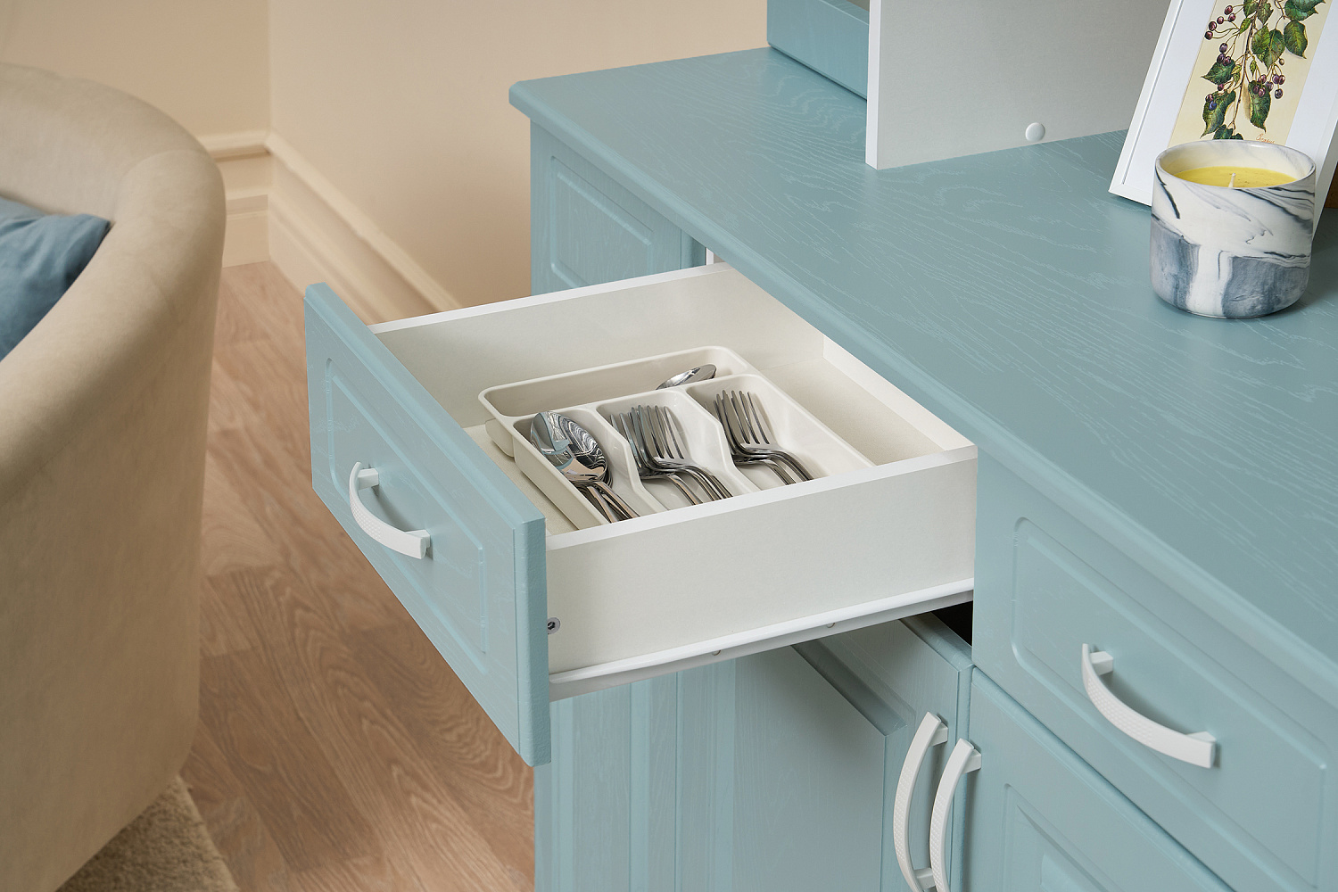 Буфет Констанция 4-х створчатый голубой