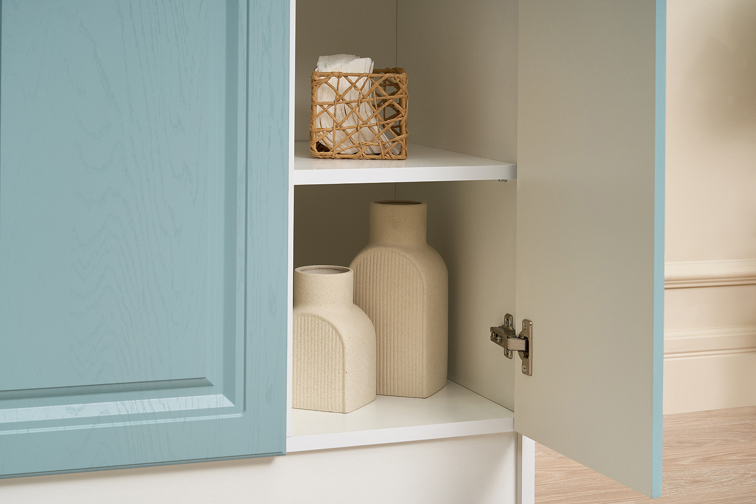 Буфет Констанция 4-х створчатый голубой