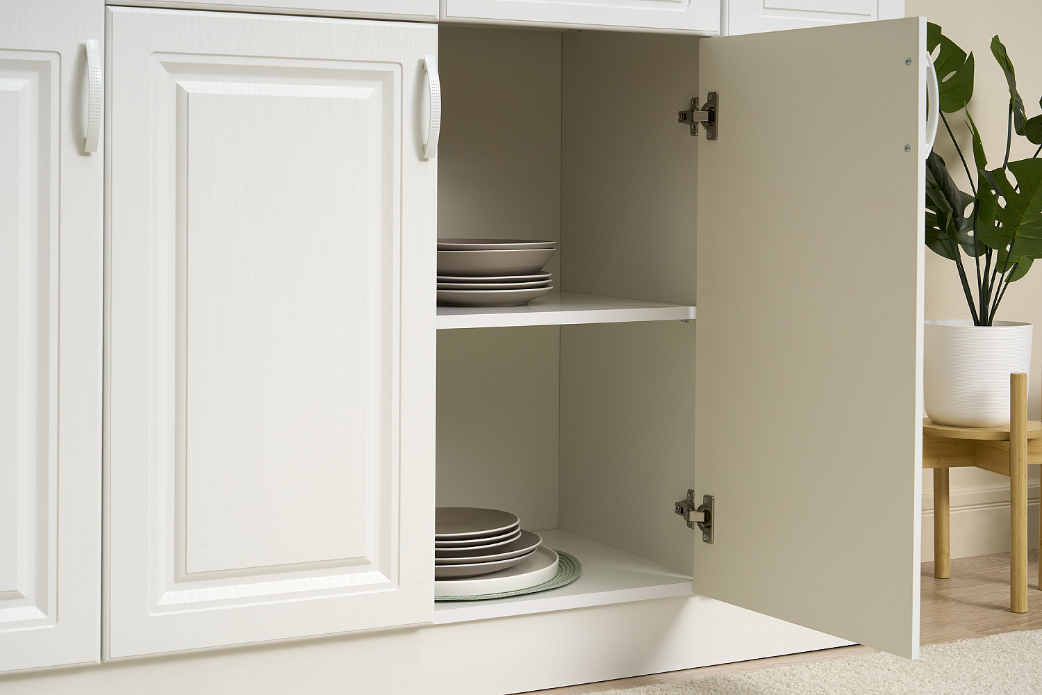 Буфет Констанция 4-х створчатый белый матовый