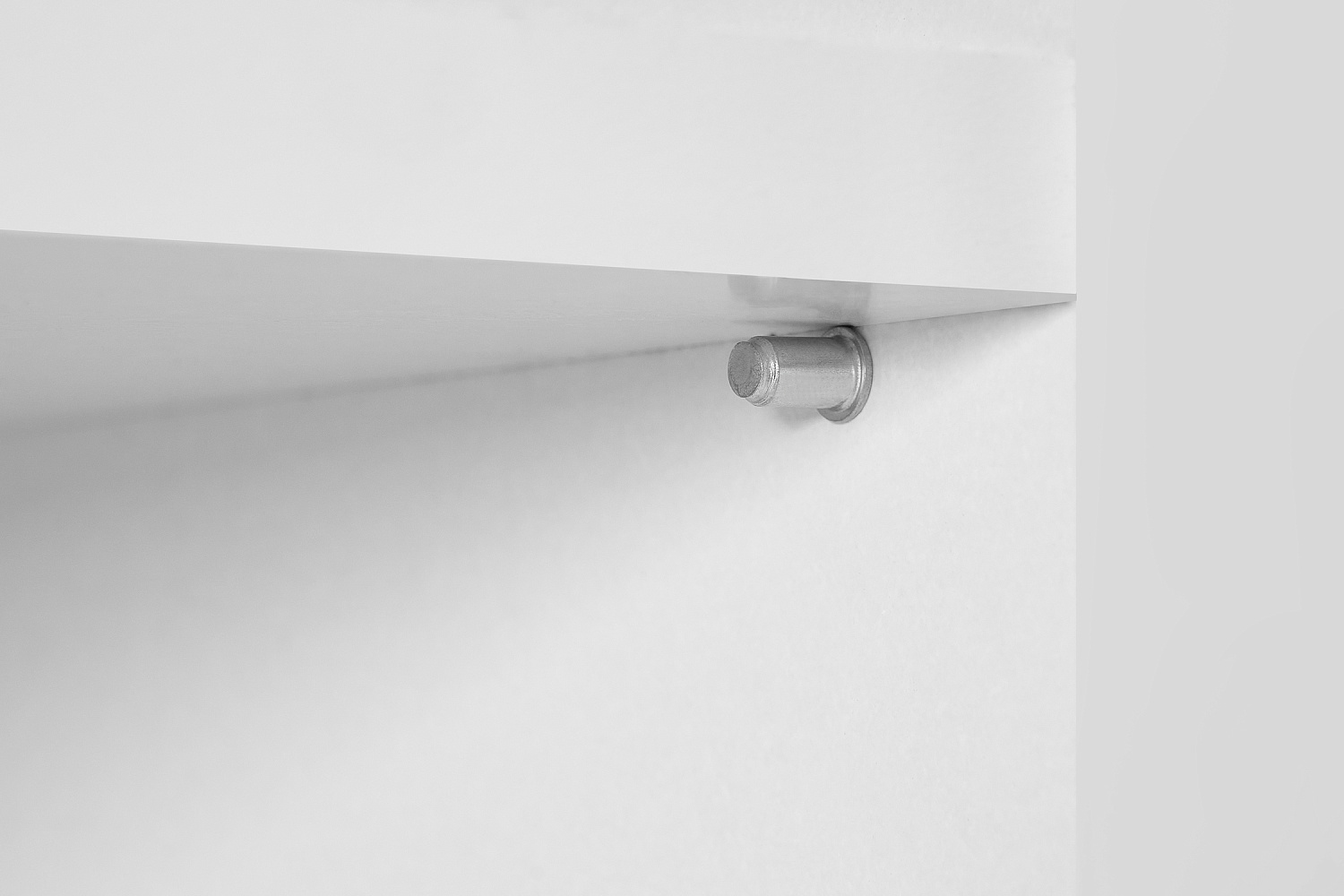 Буфет Констанция 4-х створчатый белый матовый