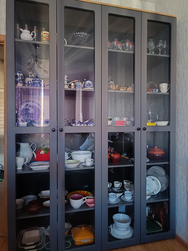 Шкаф-витрина Остин 16.394.02 белый шагрень / дуб крафт золотой