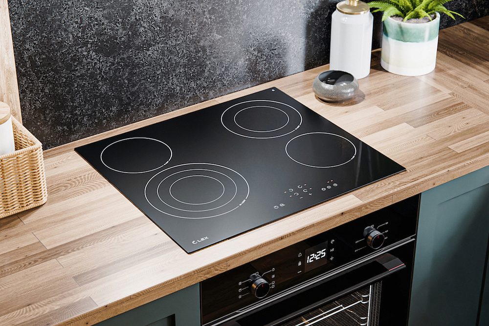 Электрическая варочная панель LEX EVH 642B BL