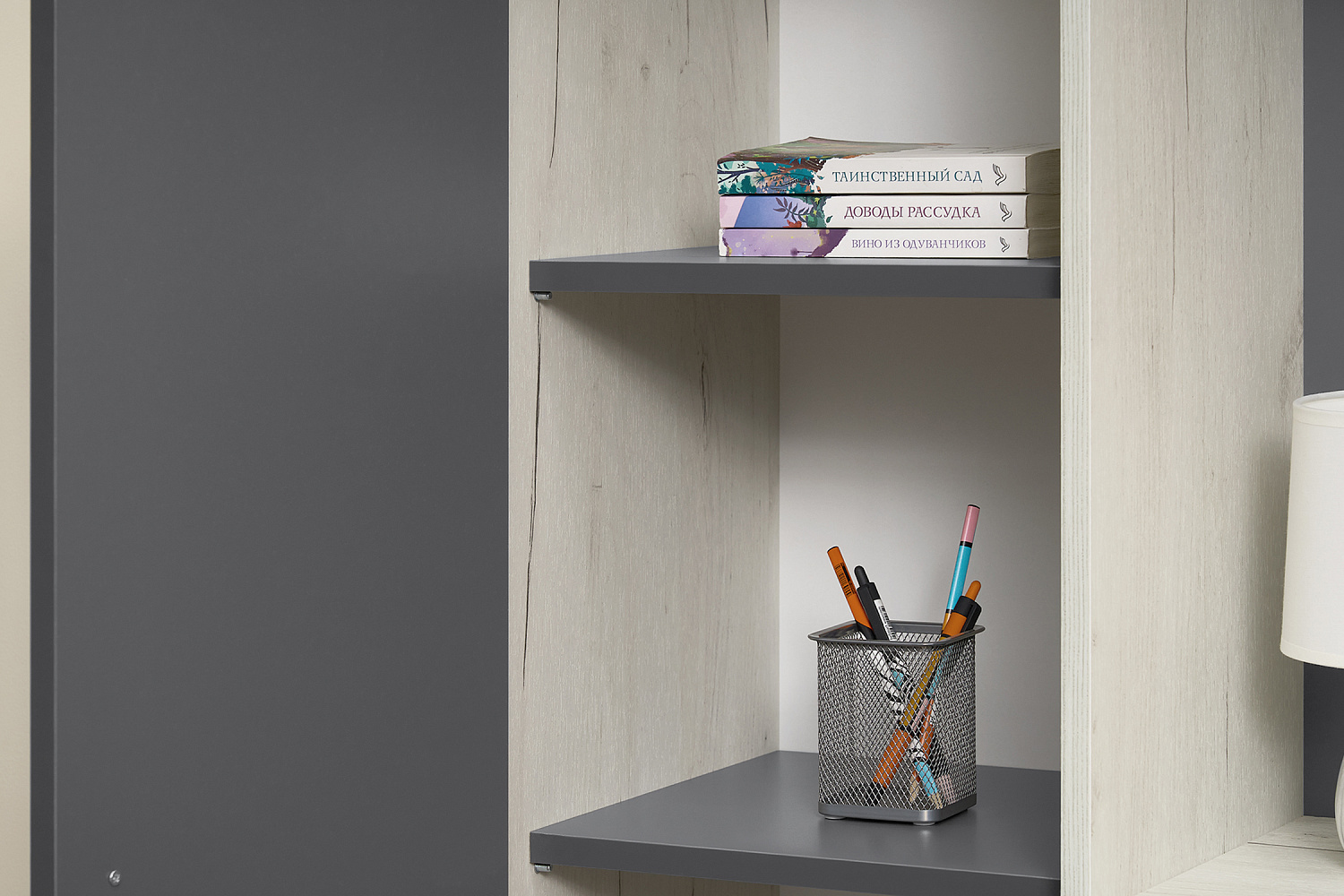 Стол компьютерный №1 дуб крафт белый / графит