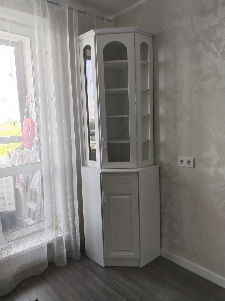 Буфет Констанция угловой белый матовый / голубой