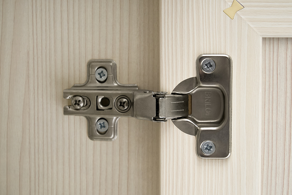 Пенал с витриной Парма сандал светлый