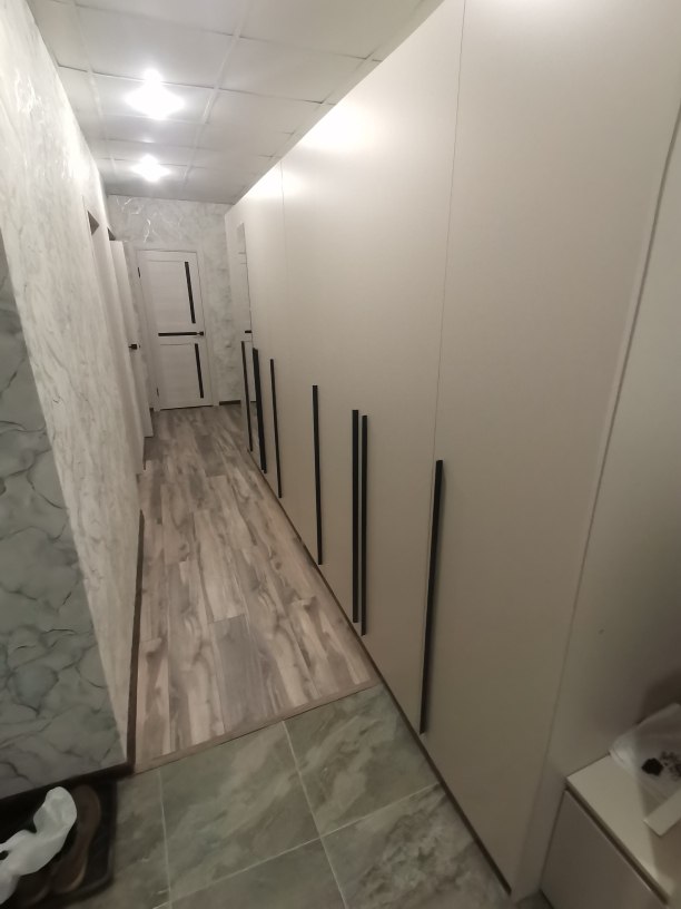 Шкаф 2-х створчатый Берген с зеркалами белое дерево