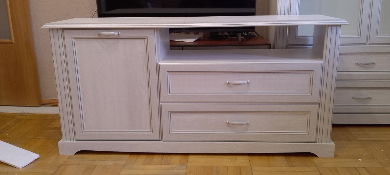 ТВ-тумба Сохо 32.16 бетон пайн белый