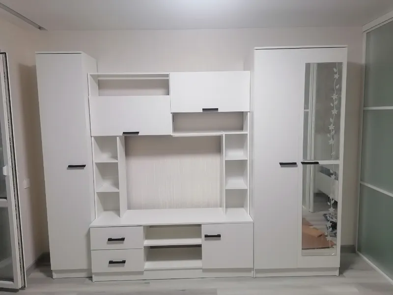 Гостиная Марта-11 белая